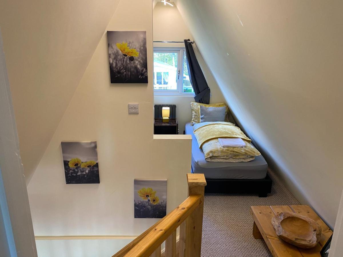 Widgeon Bespoke Cabin Tattershall Buitenkant foto