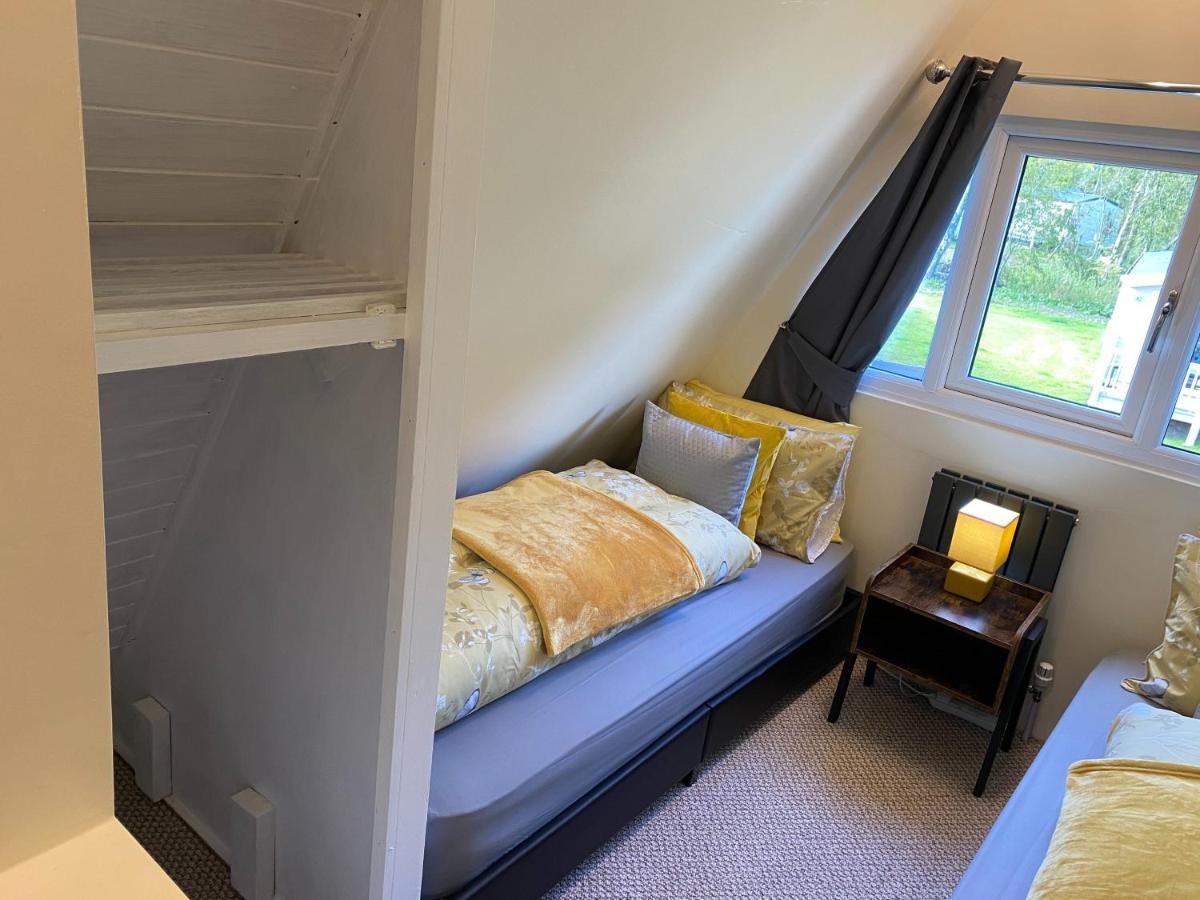 Widgeon Bespoke Cabin Tattershall Buitenkant foto